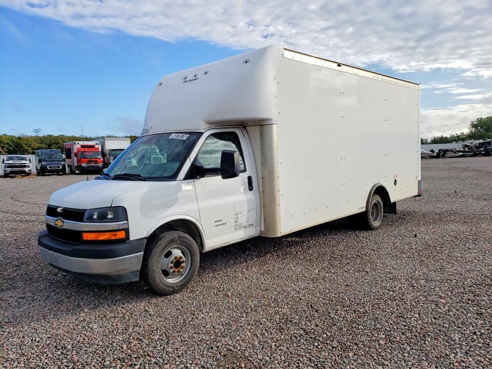 2022 CHEVROLET Express