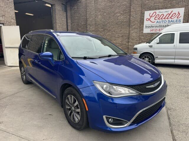 2020 CHRYSLER Pacifica