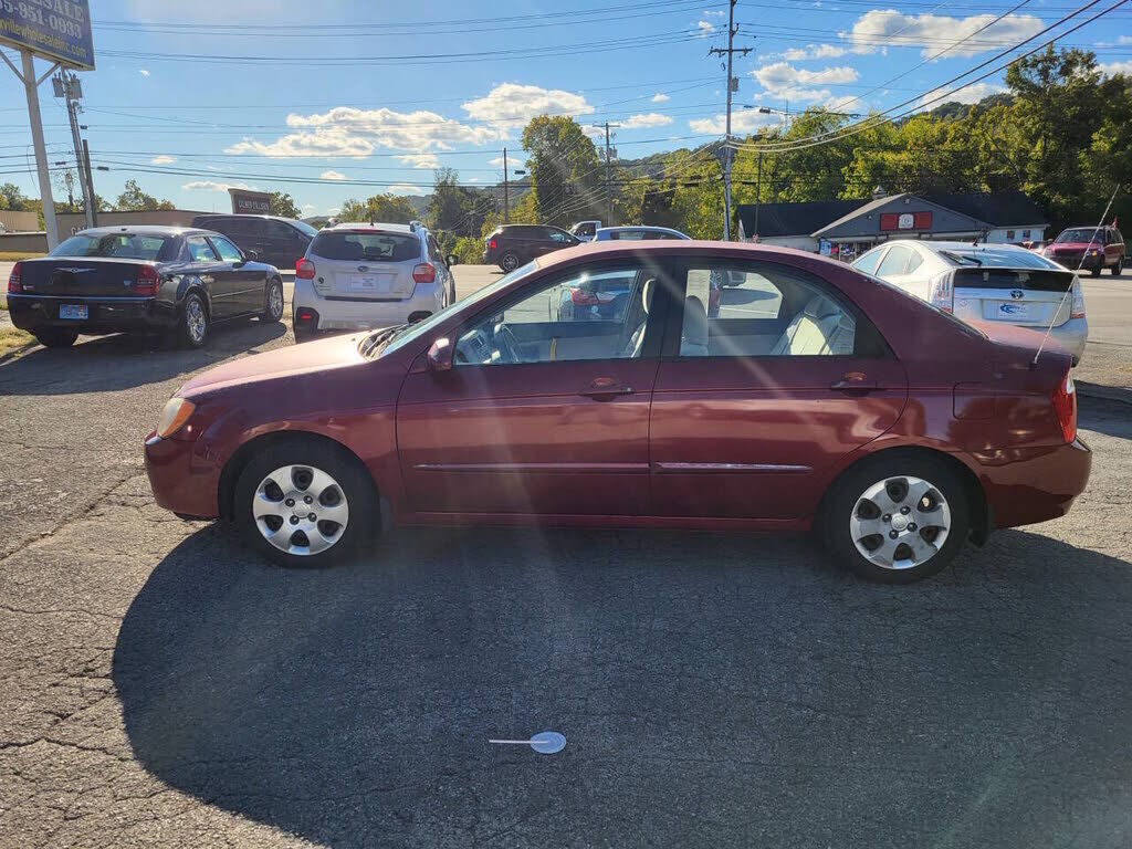 2005 KIA Spectra LD