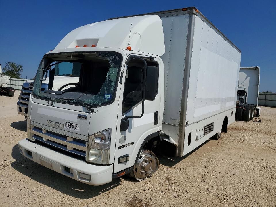 2014 ISUZU NQR/NRR