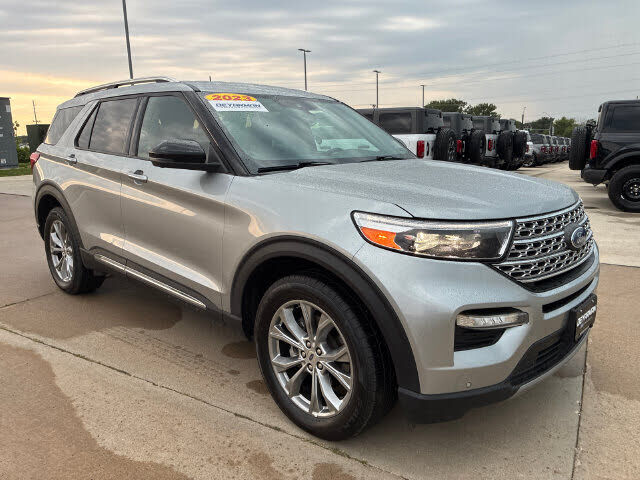 2023 FORD Explorer