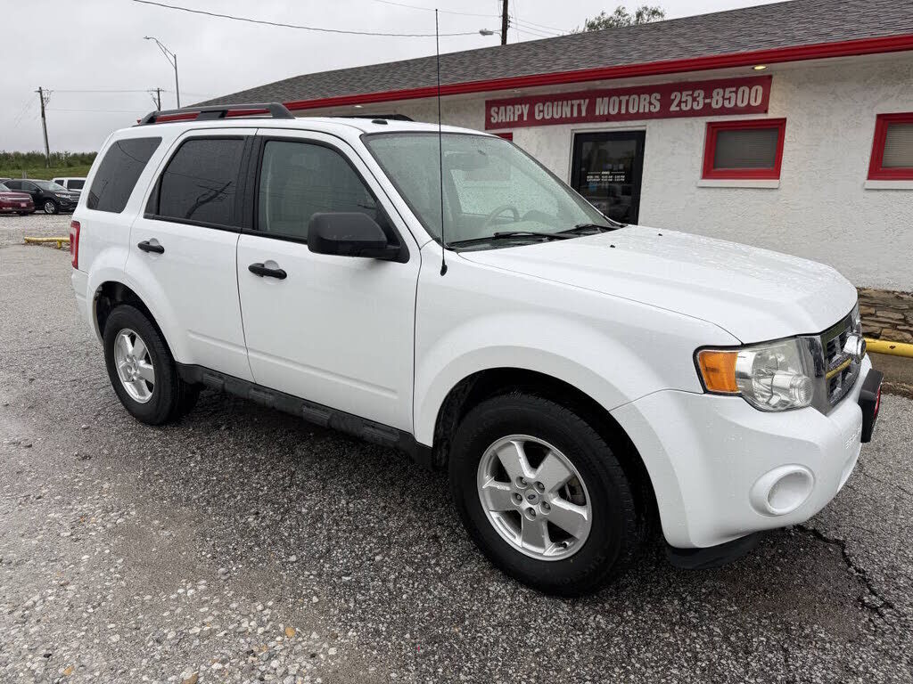 2011 FORD Escape