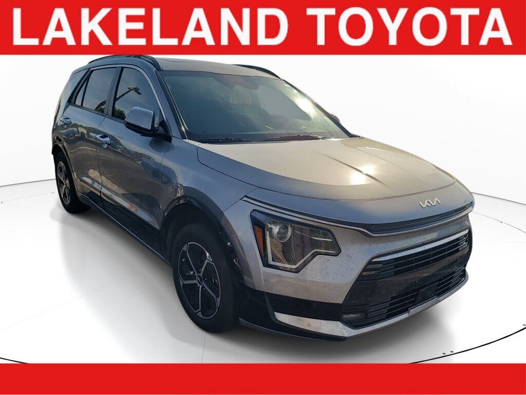 2023 KIA Niro
