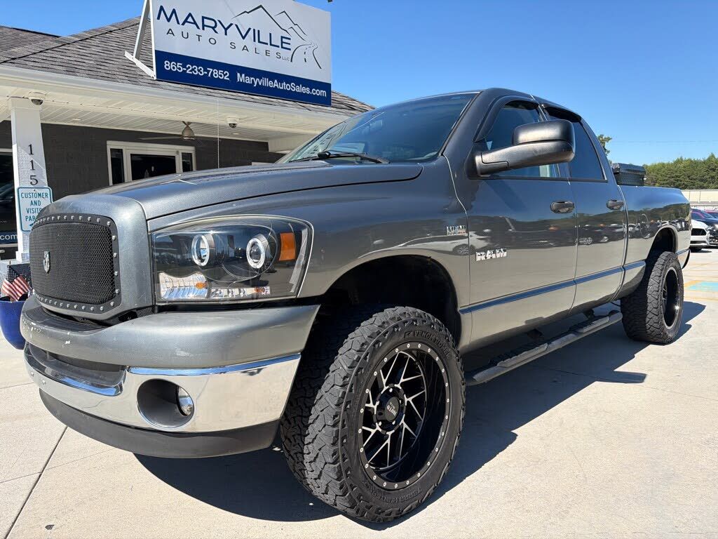 2008 DODGE Ram