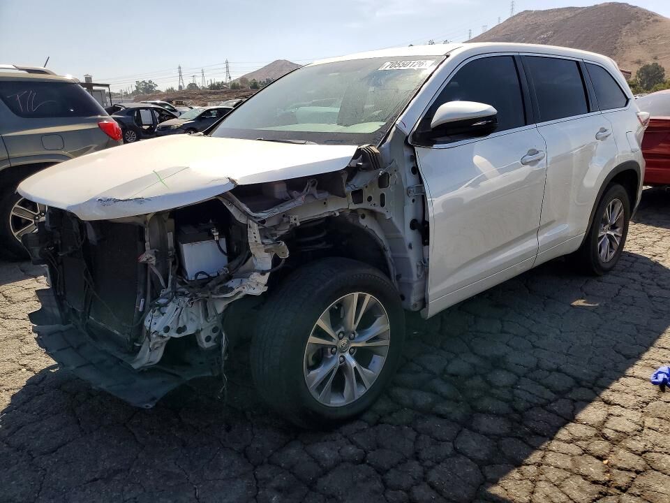 2014 TOYOTA Highlander