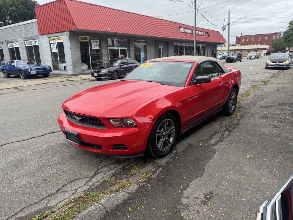 2010 FORD Mustang