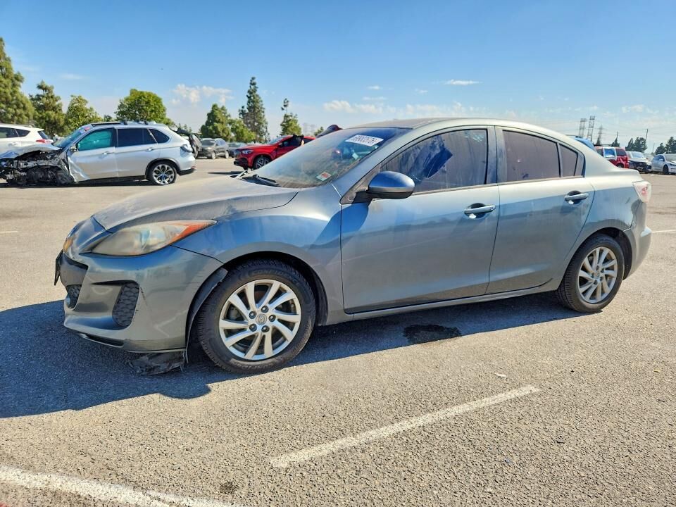 2012 MAZDA Mazda3