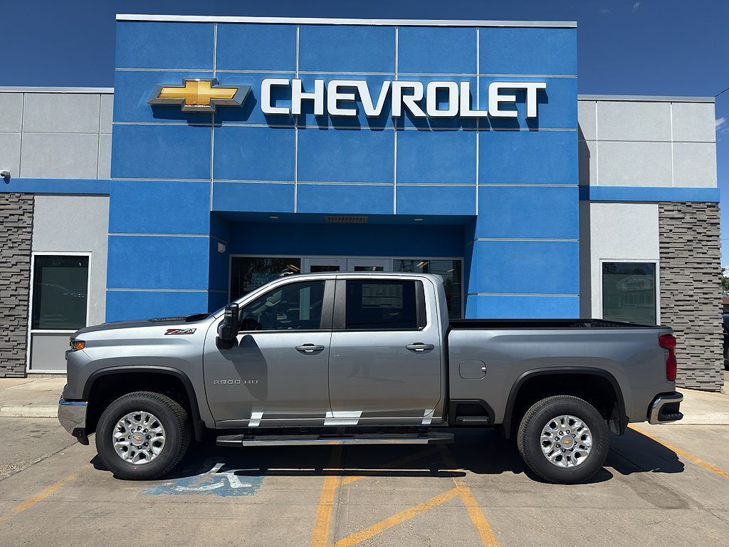 2026 CHEVROLET Silverado HD