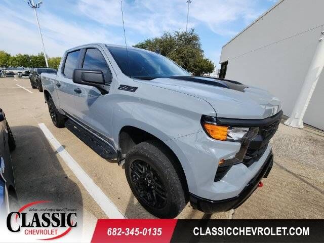 2025 CHEVROLET Silverado