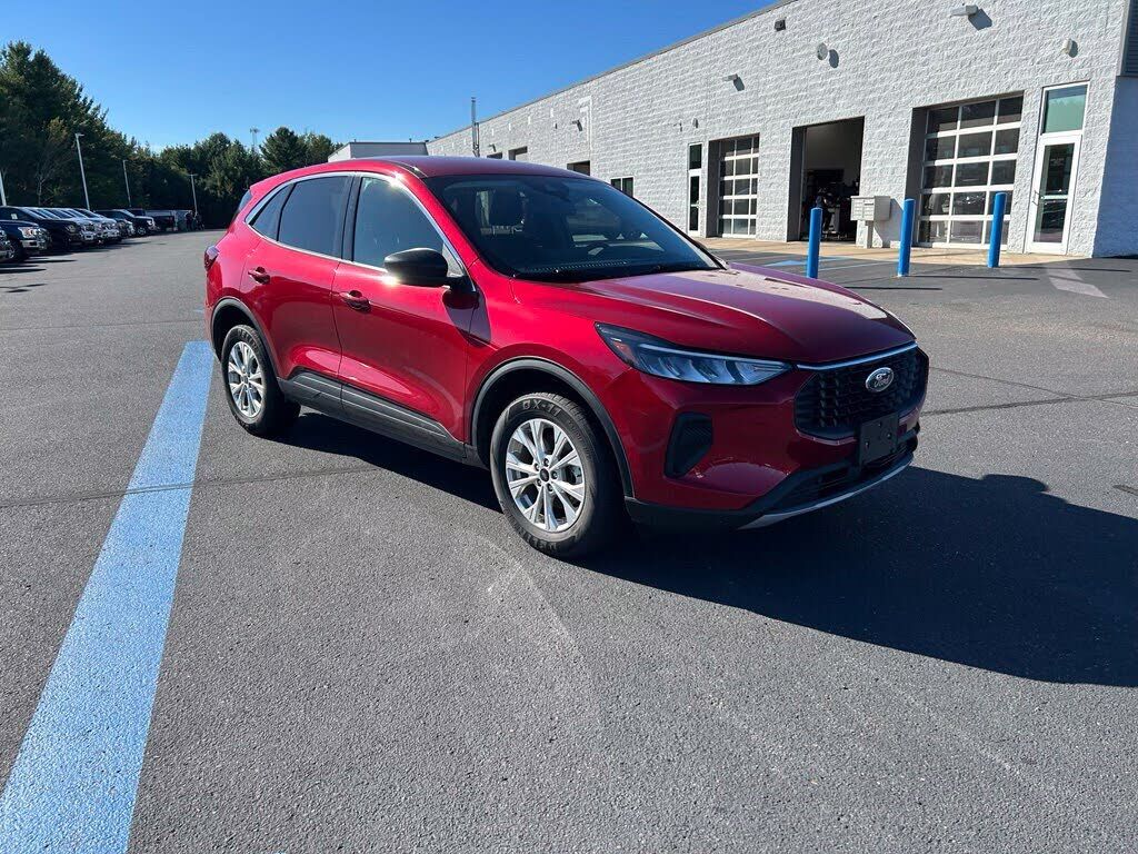 2023 FORD Escape