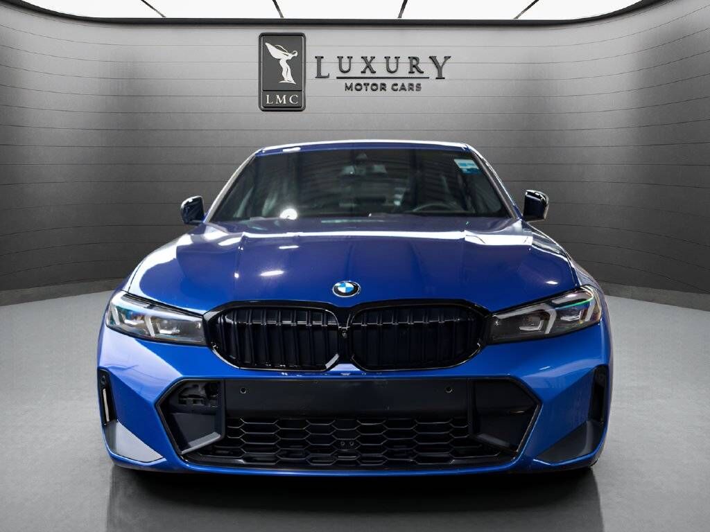 2026 BMW 330i