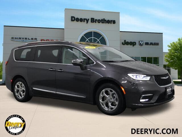 2021 CHRYSLER Pacifica