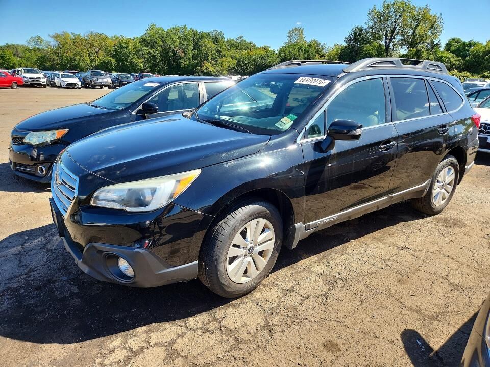 2016 SUBARU Outback