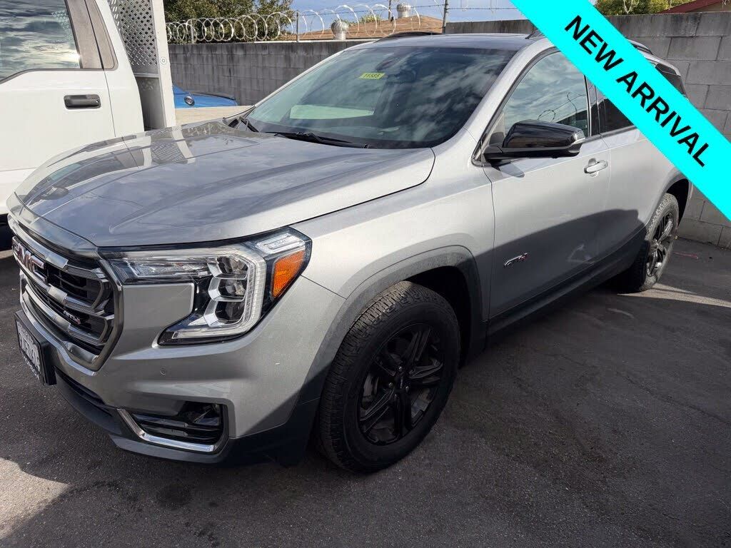 2024 GMC Terrain