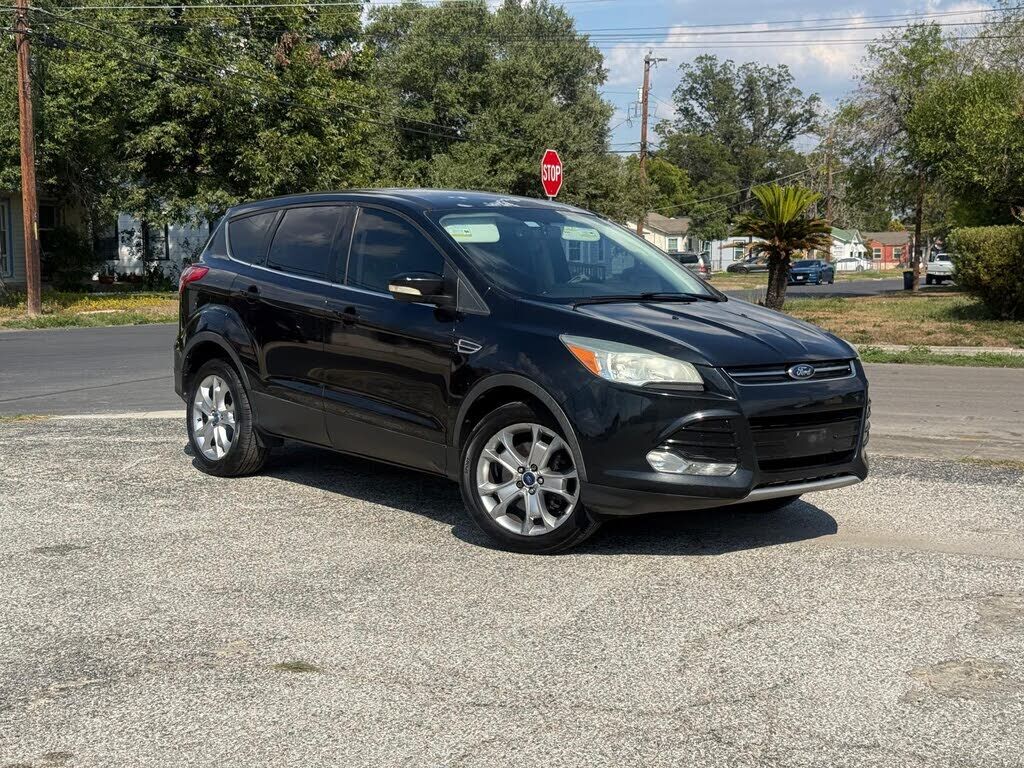 2013 FORD Escape