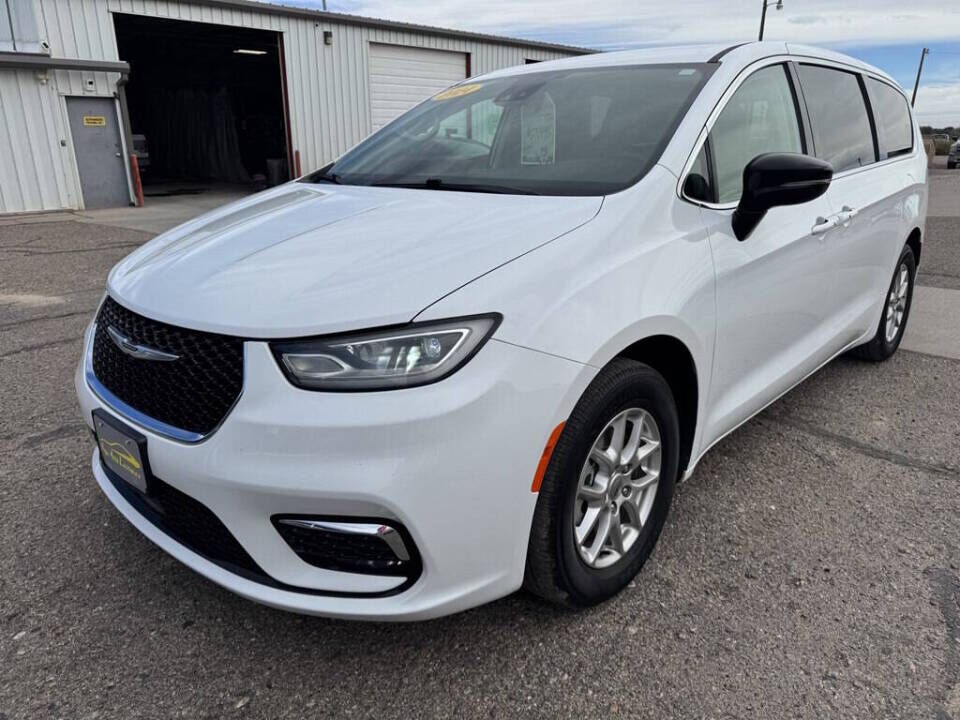 2024 CHRYSLER Pacifica