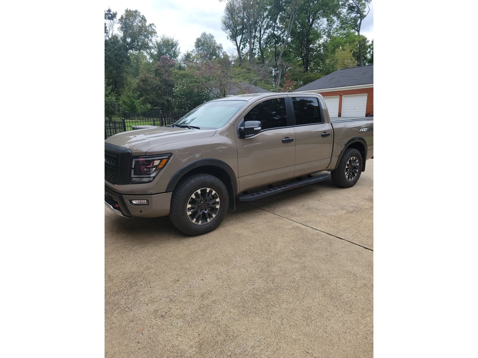 2023 NISSAN Titan