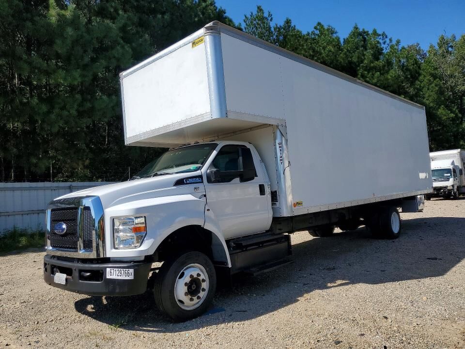 2016 FORD F-650