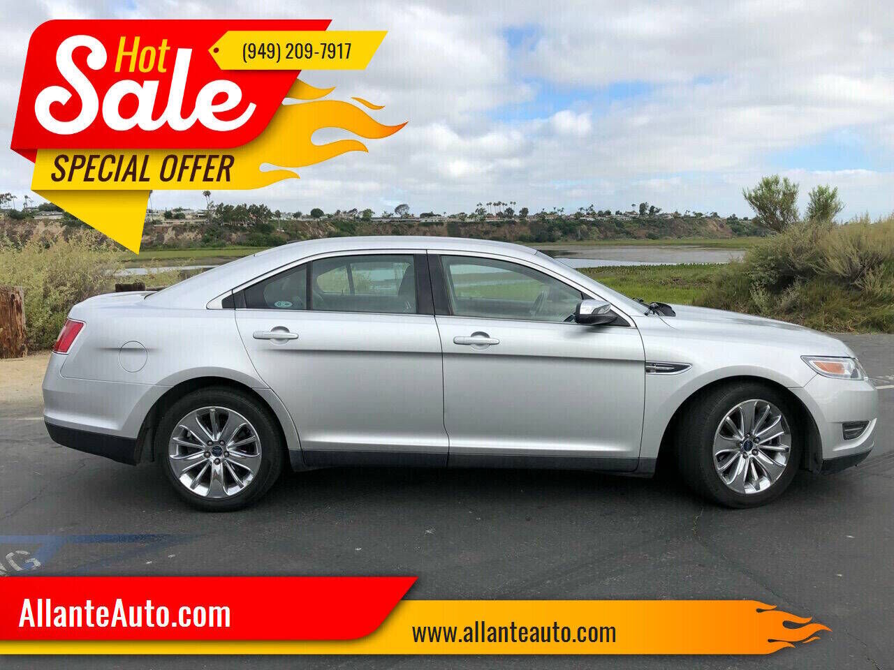 2011 FORD Taurus