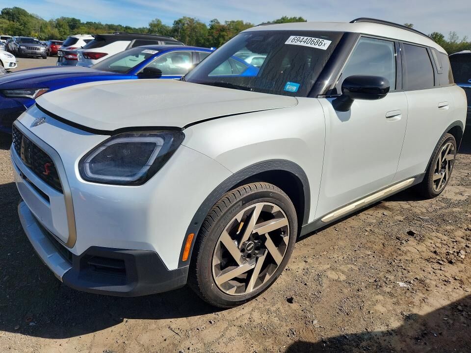 2025 MINI Countryman