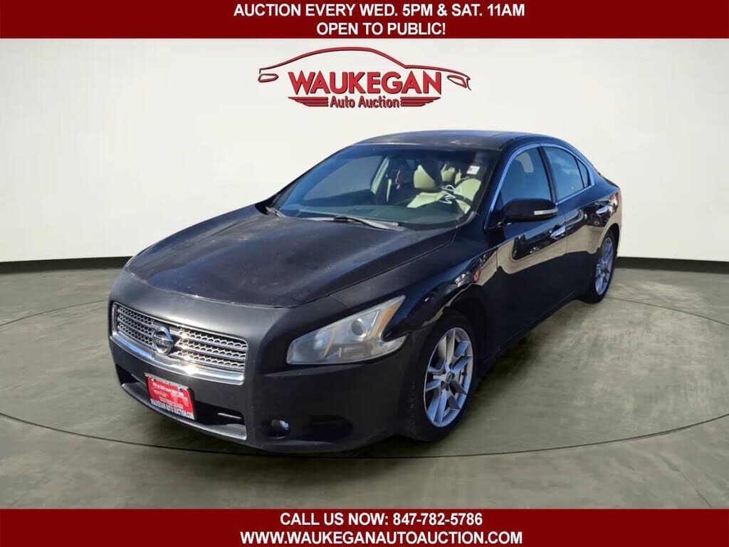 2010 NISSAN Maxima