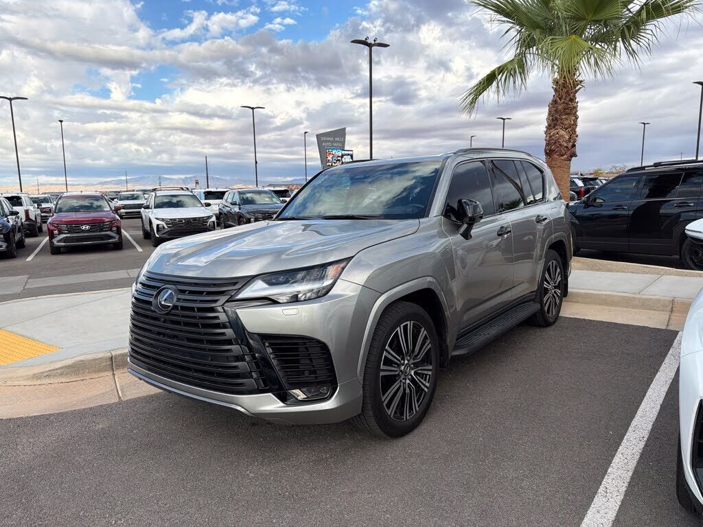 2025 LEXUS LX