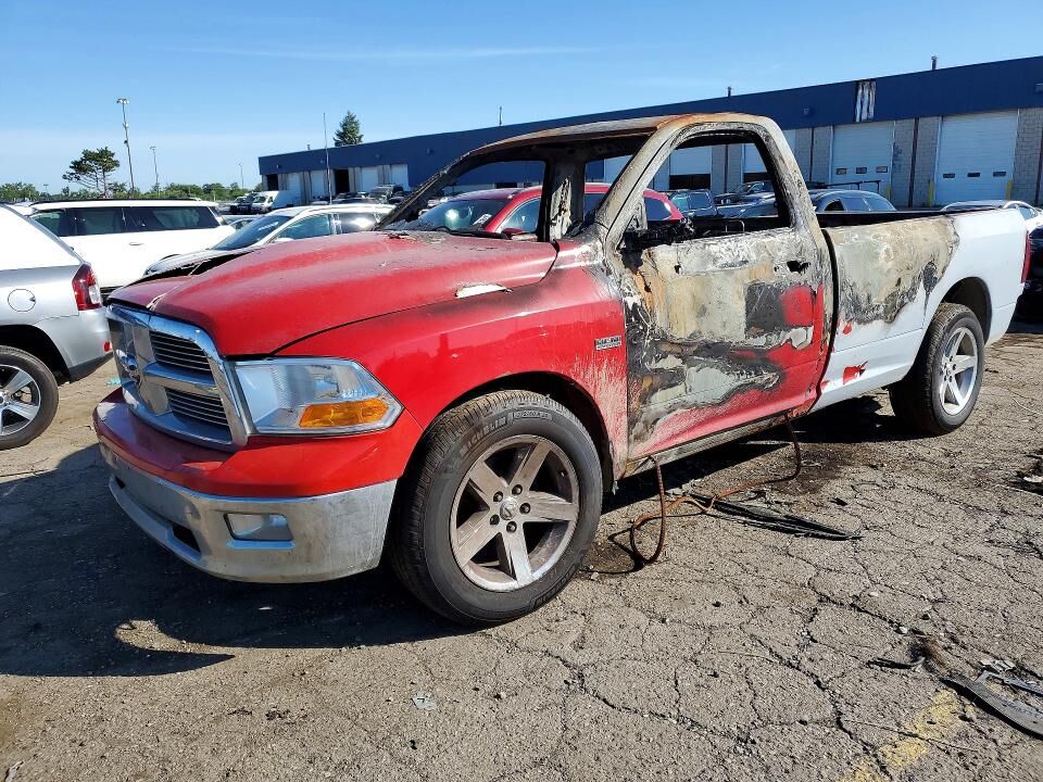 2012 DODGE Ram