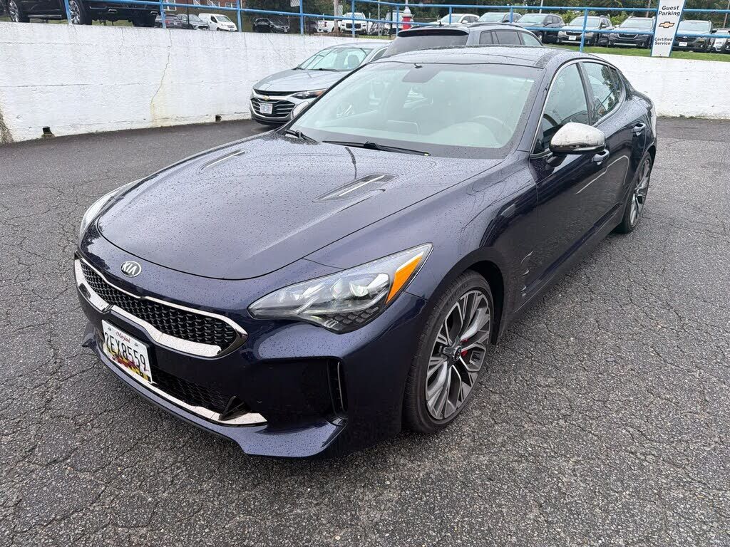 2020 KIA Stinger
