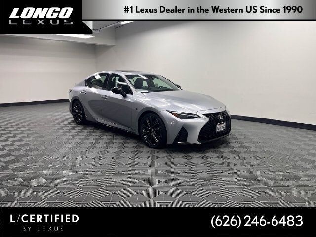 2025 LEXUS IS