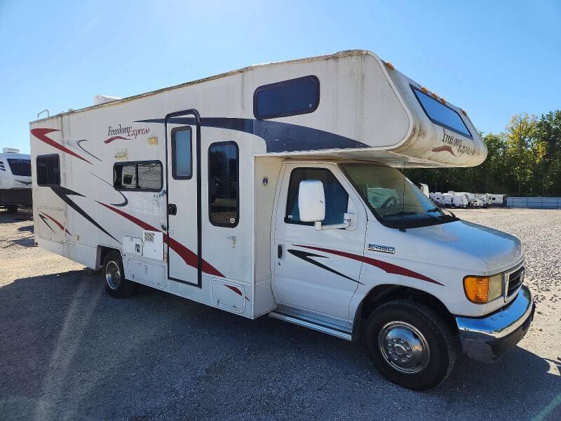 2007 FORD E-450