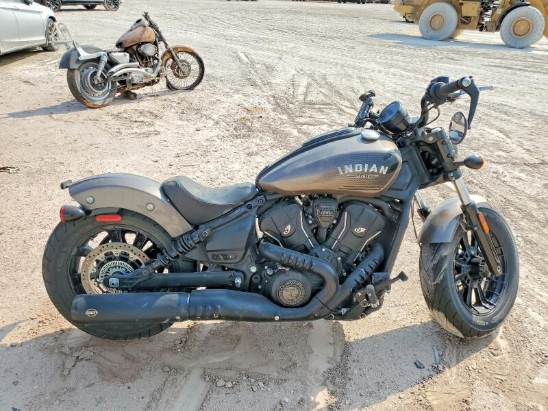2025 INDIAN MOTORCYCLE Scout Bobber