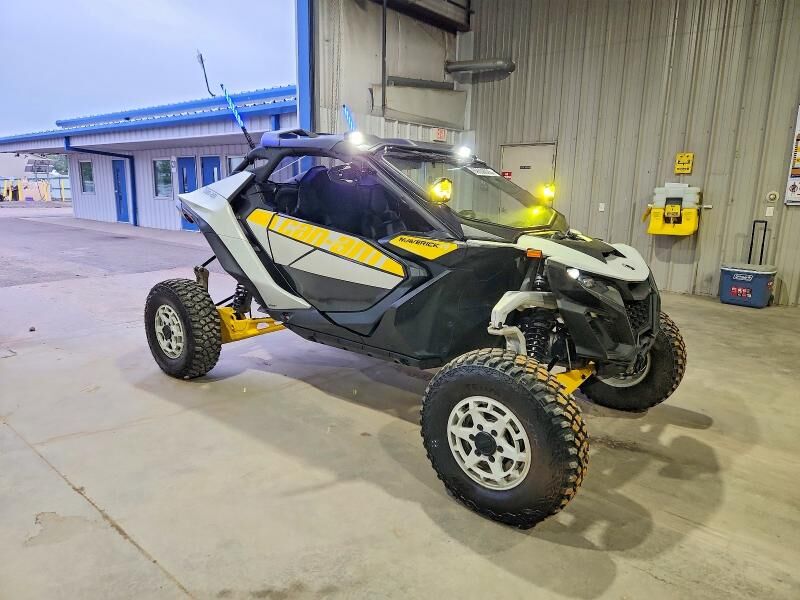 2024 CAN-AM Maverick R