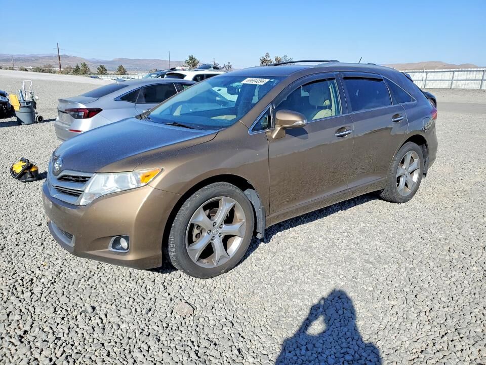 2013 TOYOTA Venza