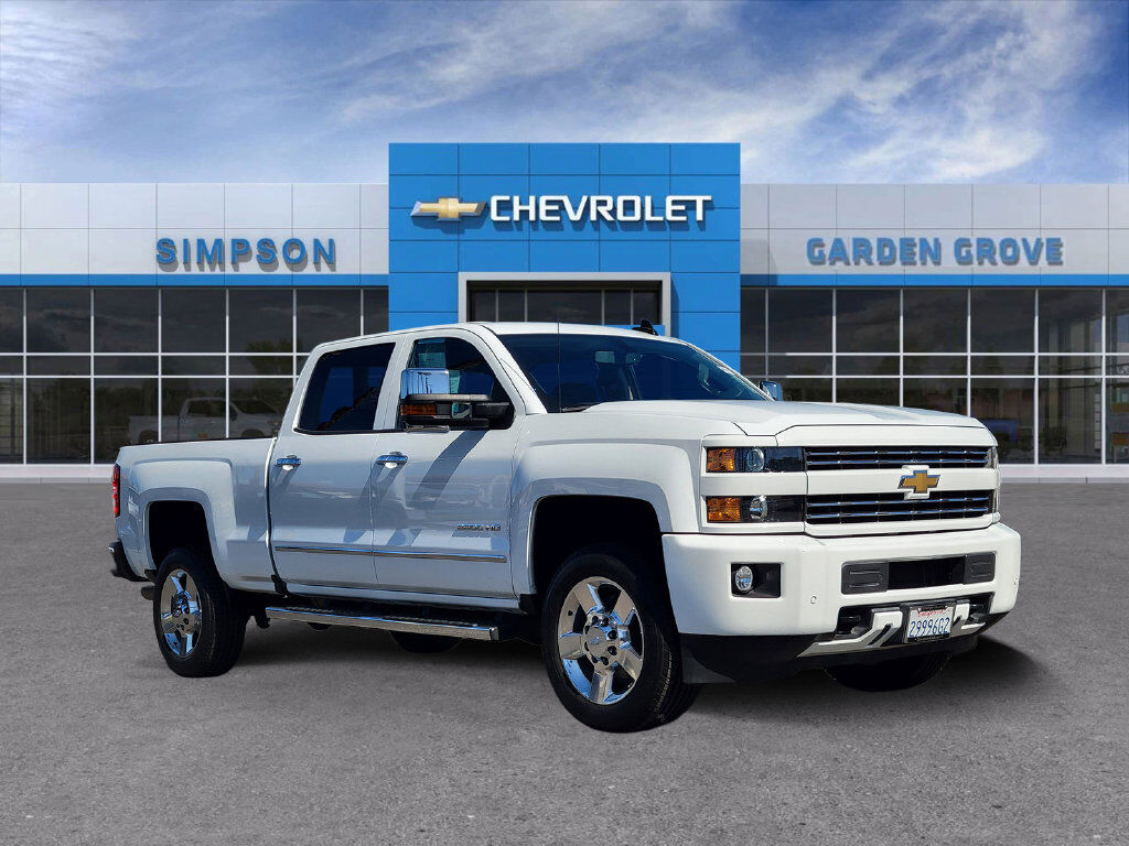 2017 CHEVROLET Silverado