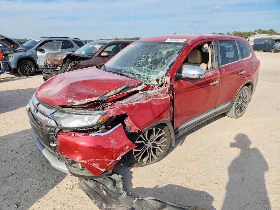 2018 MITSUBISHI Outlander