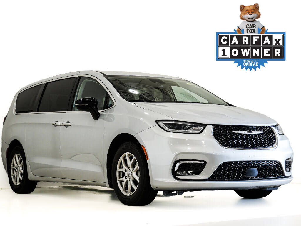 2024 CHRYSLER Pacifica