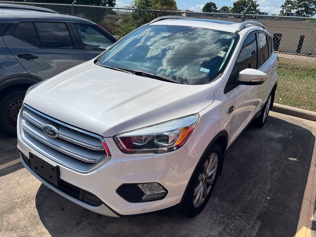 2018 FORD Escape