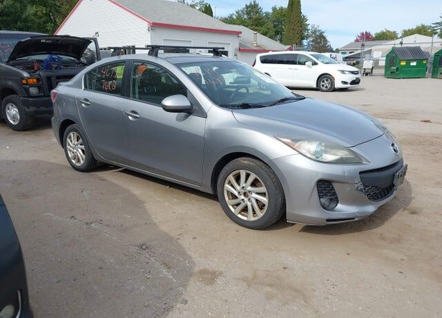 2012 MAZDA Mazda3