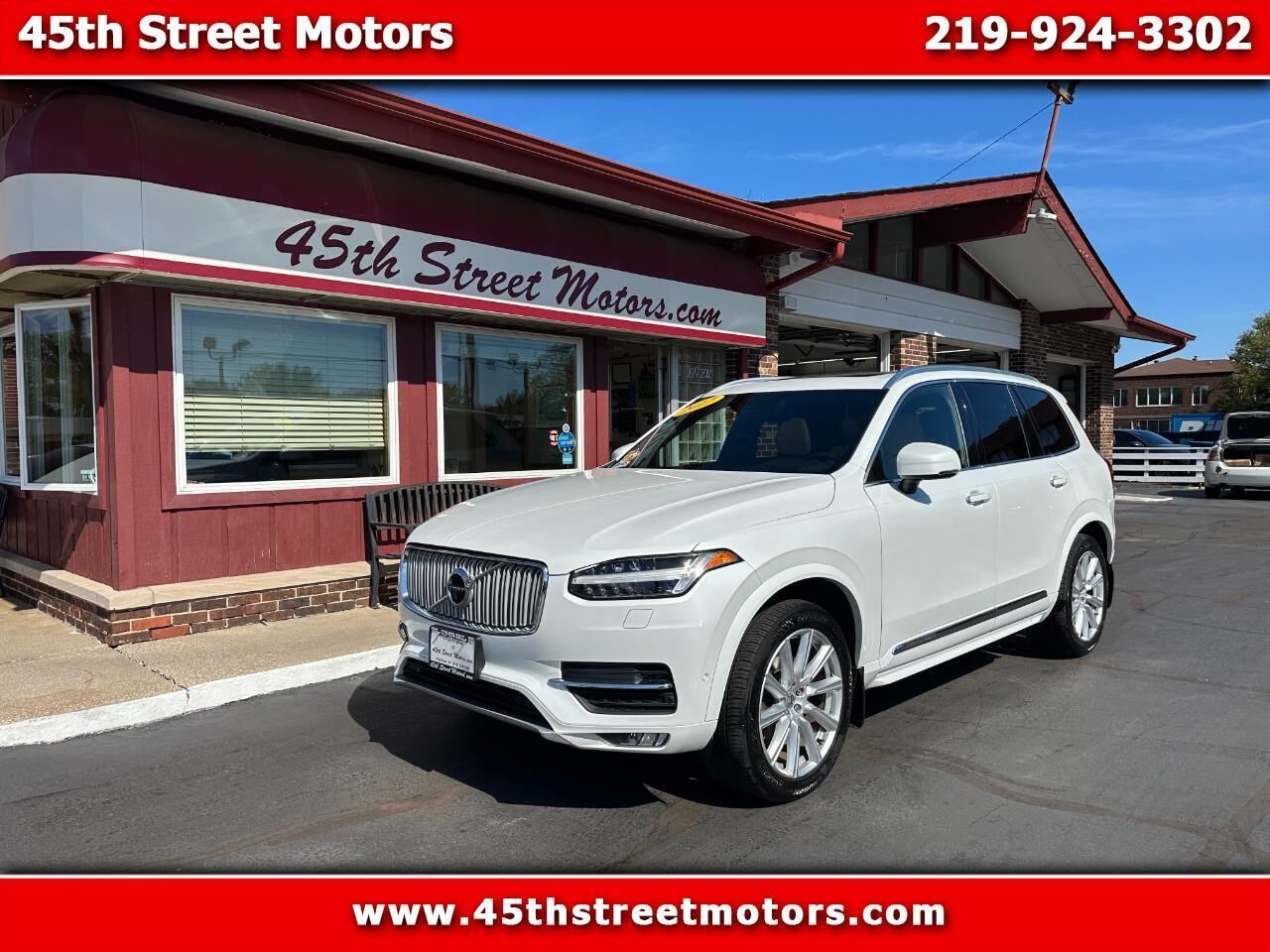 2017 VOLVO XC90