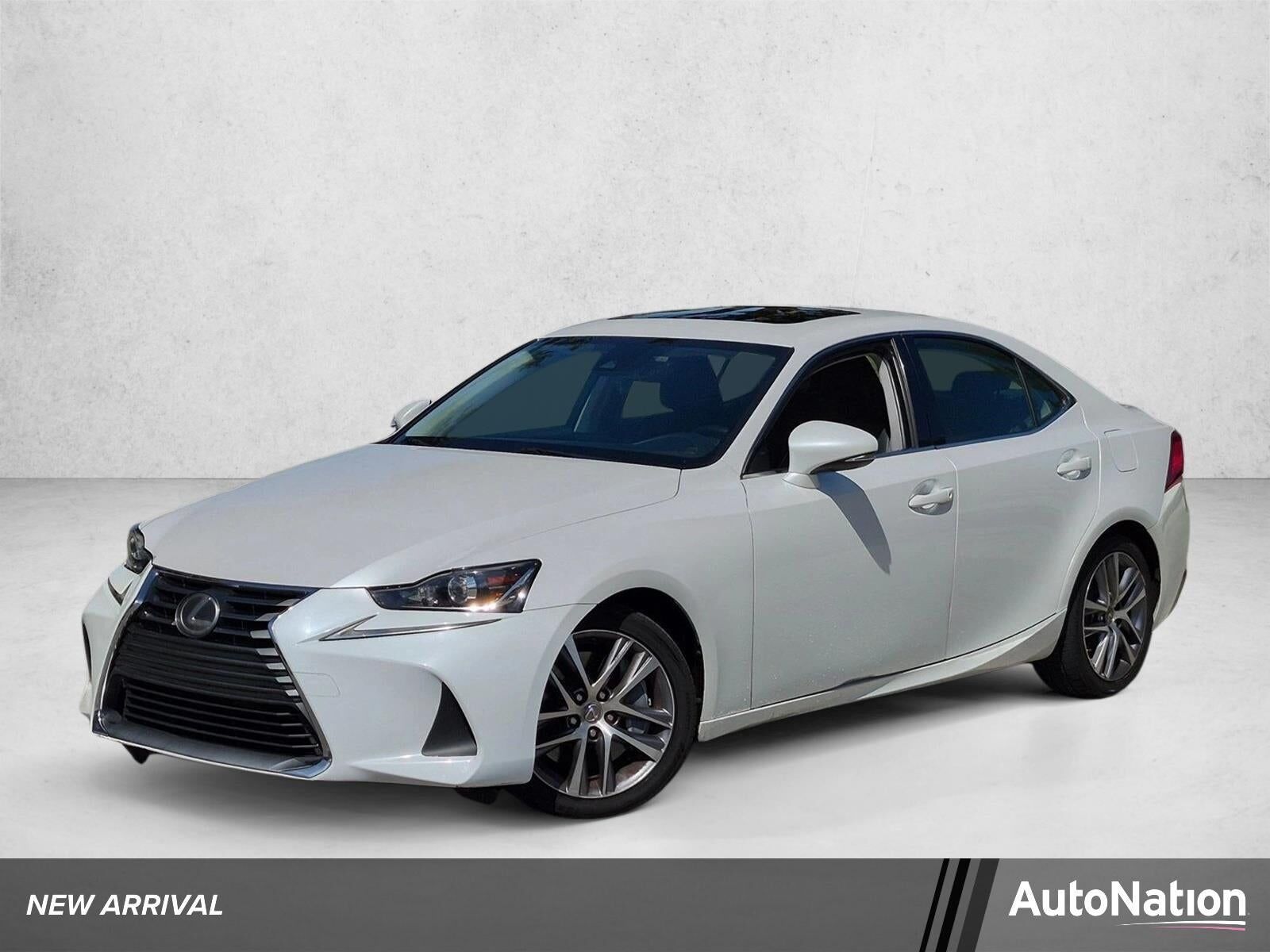 2018 LEXUS IS