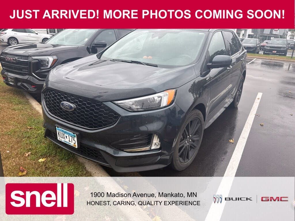 2023 FORD Edge
