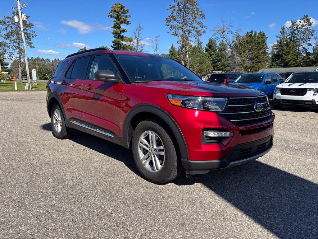 2021 FORD Explorer