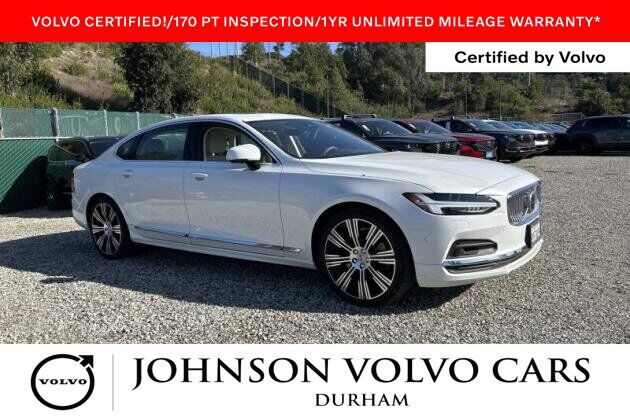 2023 VOLVO S90