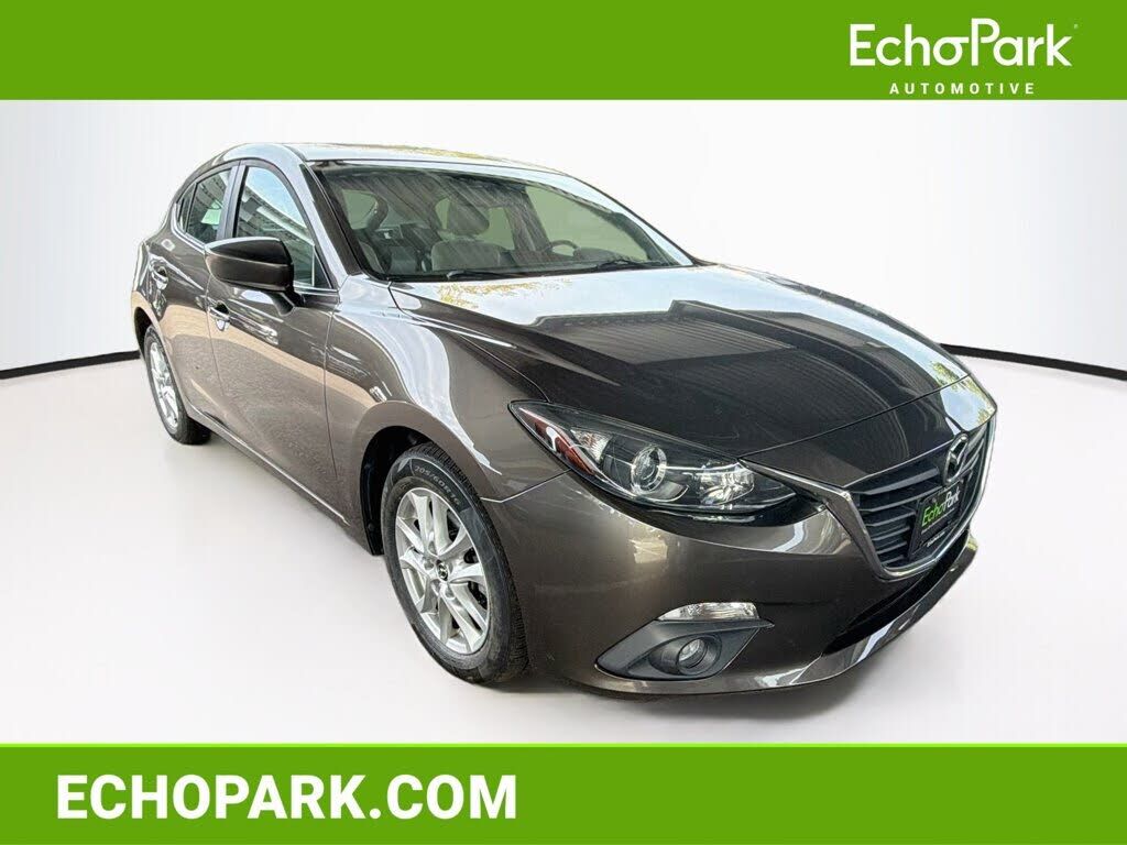 2016 MAZDA Mazda3