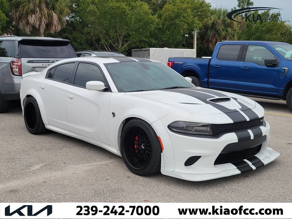 2017 DODGE Charger