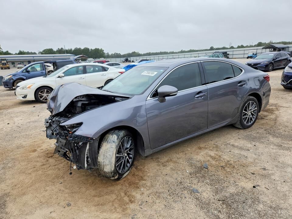 2016 LEXUS ES