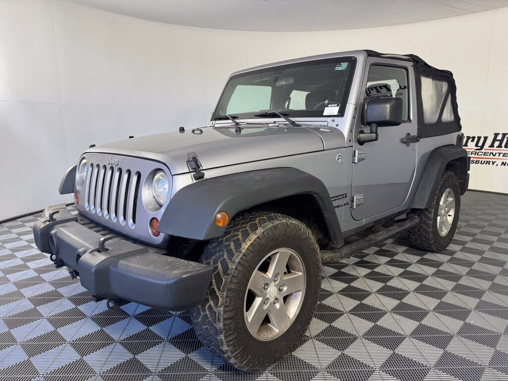 2013 JEEP Wrangler