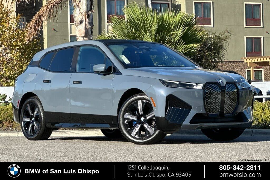 2023 BMW ix