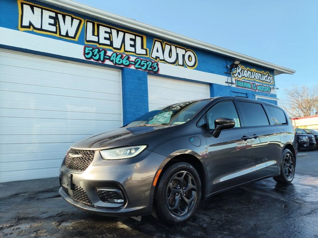 2022 CHRYSLER Pacifica