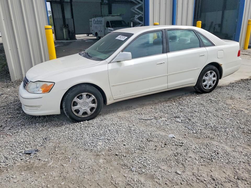 2003 TOYOTA Avalon